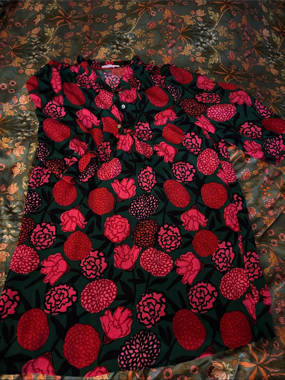 Women’s dark green and pink and red floral print dress